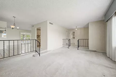 2801 E North Ln, Phoenix, AZ 85028 photo 9