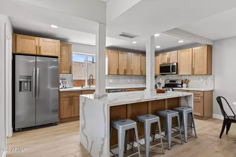 Kitchen - 1709 E Frier Dr, Phoenix, AZ 85020 photo 1 of 4