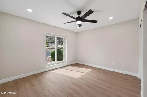 Bedroom - 1709 E Frier Dr, Phoenix, AZ 85020 photo 3 of 3