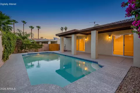 Exterior - 1709 E Frier Dr, Phoenix, AZ 85020 photo 1 of 4