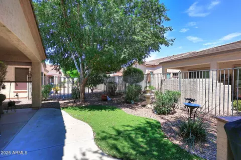 Exterior - 4058 E Rakestraw Ln, Gilbert, AZ 85298 photo 10 of 16