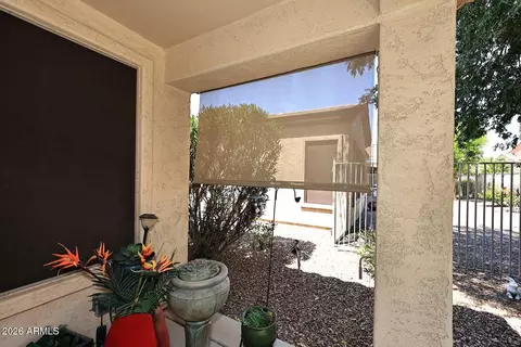 Exterior - 4058 E Rakestraw Ln, Gilbert, AZ 85298 photo 7 of 16