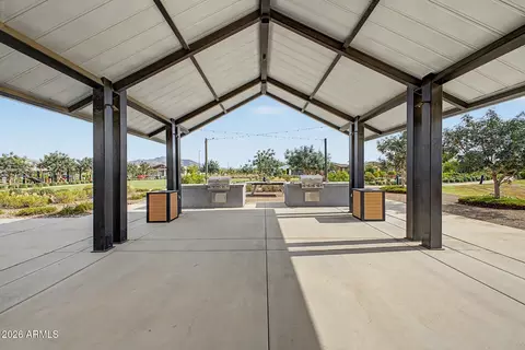 View/Area - 2250 E Citadel Dr, Gilbert, AZ 85298 photo 8 of 13