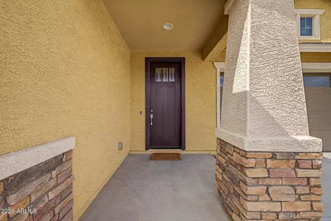 Exterior - 2250 E Citadel Dr, Gilbert, AZ 85298 photo 5 of 8