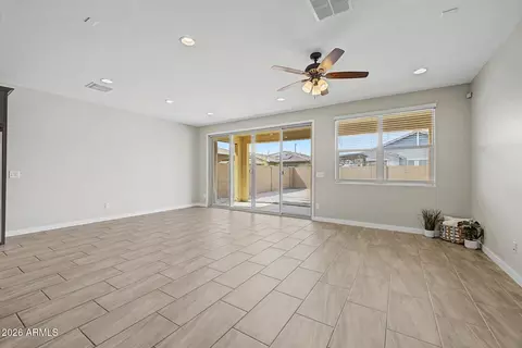 Living - 2250 E Citadel Dr, Gilbert, AZ 85298 photo 1 of 5