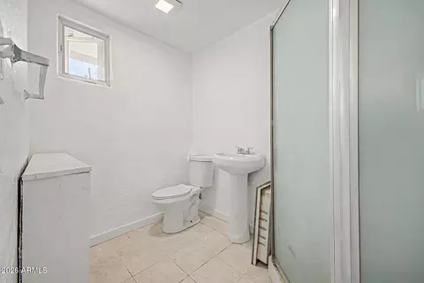 Bath - 2353 W Ohio St, Apache Junction, AZ 85120 photo 3 of 3