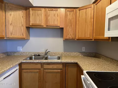 Kitchen - 2693 E Oakleaf Dr, Tempe, AZ 85288 photo 1 of 5