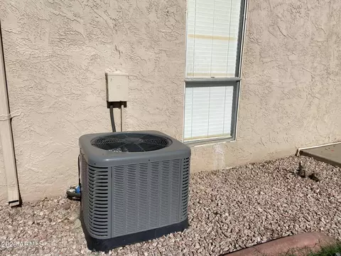 Exterior - 2693 E Oakleaf Dr, Tempe, AZ 85288 photo 5 of 7