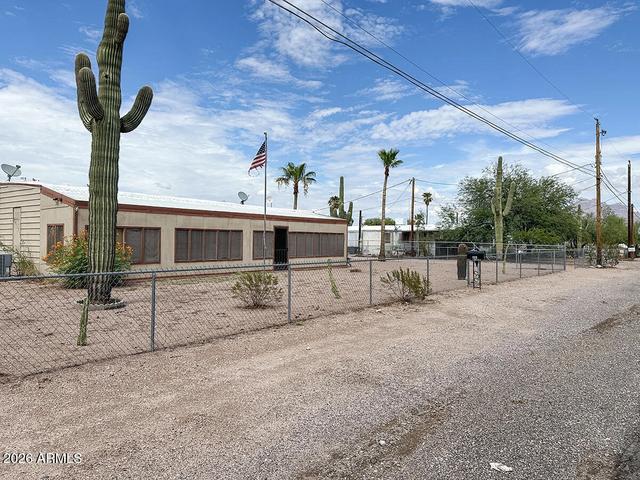 1326 W Greasewood St, Apache Junction, AZ 85120