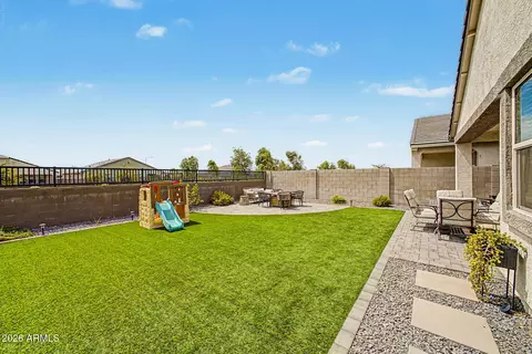 Exterior - 9918 S Holandes Dr, Apache Junction, AZ 85120 photo 6 of 10