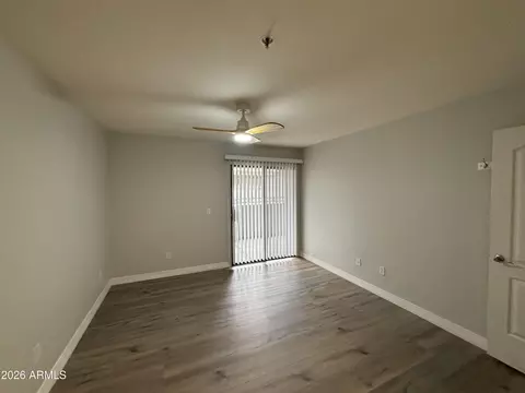 Living - 2025 E Campbell Ave #335, Phoenix, AZ 85016 photo 3 of 3