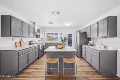 Kitchen - 3517 W Willow Ave, Phoenix, AZ 85029 photo 1 of 2