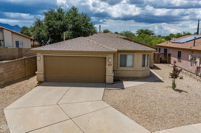 126 N Avelino Pl, Sierra Vista, AZ 85635