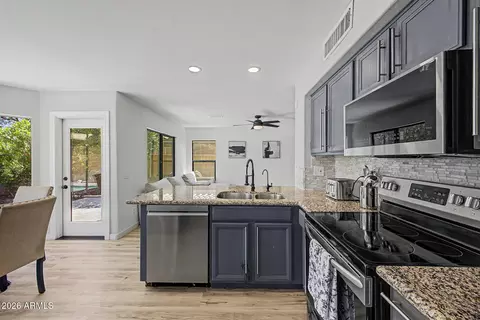 2224 E Morrow Dr, Phoenix, AZ 85024 photo 13