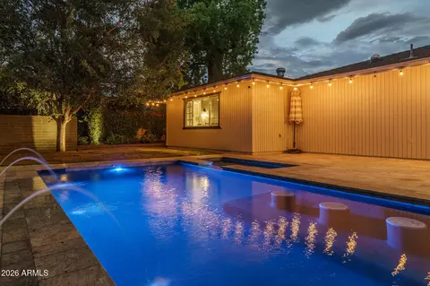 Exterior - 4231 E Weldon Ave, Phoenix, AZ 85018 photo 6 of 10