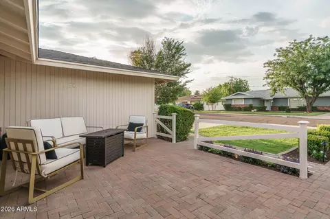 Exterior - 4231 E Weldon Ave, Phoenix, AZ 85018 photo 1 of 10