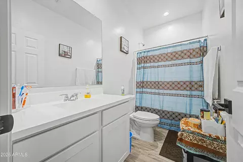 Bath - 9415 E Steno Ave, Mesa, AZ 85212 photo 1 of 1