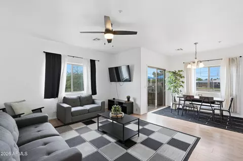 525 N Miller Rd #216, Scottsdale, AZ 85257