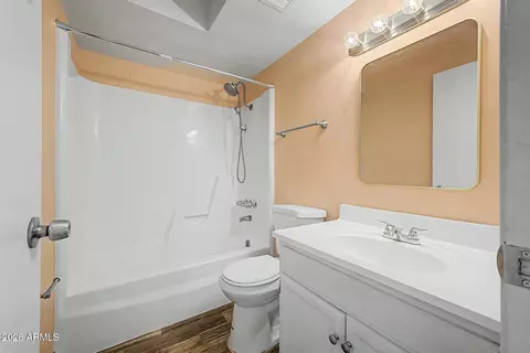 Bath - 4107 E Nancy Ln, Phoenix, AZ 85042 photo 2 of 3