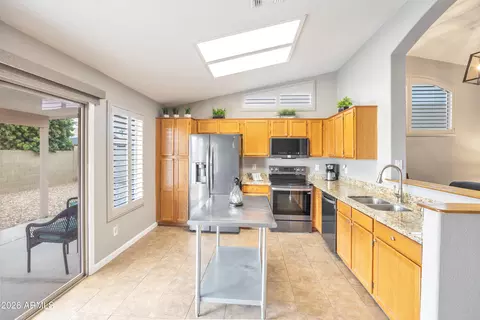 Kitchen - 2348 E Stottler Dr, Gilbert, AZ 85296 photo 1 of 3