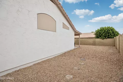Exterior - 2348 E Stottler Dr, Gilbert, AZ 85296 photo 4 of 10