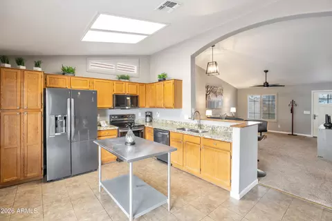 Kitchen - 2348 E Stottler Dr, Gilbert, AZ 85296 photo 3 of 3