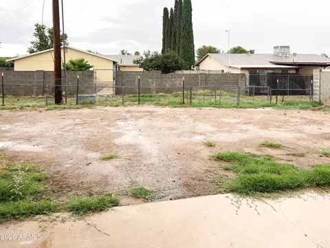 21 E Brown Dr, Sierra Vista, AZ 85635