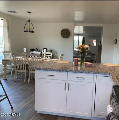 805 E 8th St, Douglas, AZ 85607 photo 3