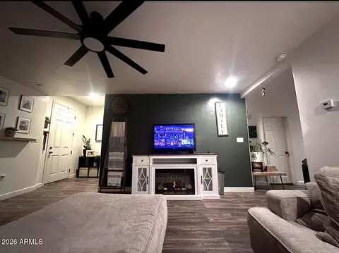 805 E 8th St, Douglas, AZ 85607 photo 2