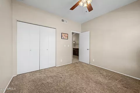 118 N Heritage Dr, Gilbert, AZ 85234 photo 20