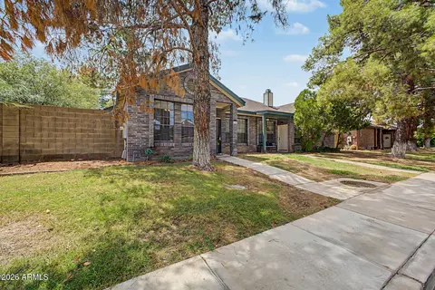 118 N Heritage Dr, Gilbert, AZ 85234 photo 5