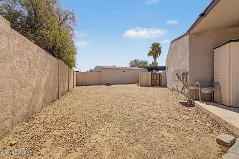 Exterior - 10526 W Devonshire Ave, Phoenix, AZ 85037 photo 4 of 4