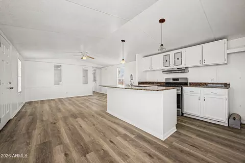 1523 N Etta St, Casa Grande, AZ 85122