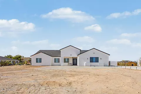 33634 W Earll Dr, Tonopah, AZ 85354