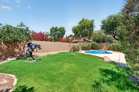 Exterior - 14206 S 12th Pl, Phoenix, AZ 85048 photo 7 of 10
