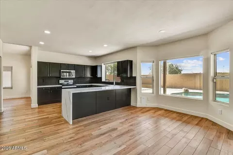 3845 E Windsong Dr, Phoenix, AZ 85048 photo 8