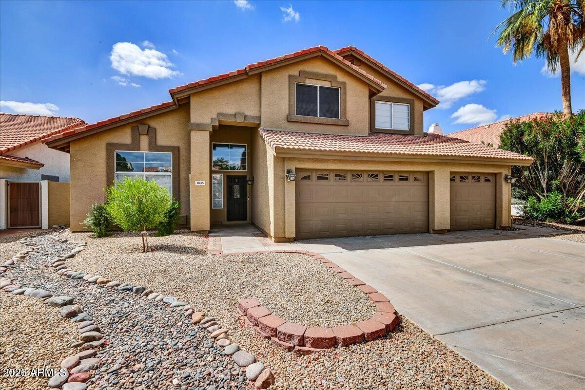 3845 E Windsong Dr, Phoenix, AZ 85048 photo 1