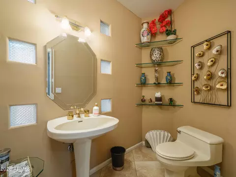 Bath - 2329 E Hatcher Rd, Phoenix, AZ 85028 photo 7 of 7