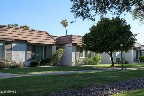 Exterior - 5618 N 12th St, Phoenix, AZ 85014 photo 2 of 4