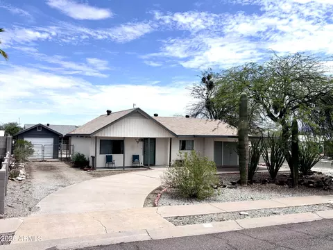 110 W 9th St, Ajo, AZ 85321
