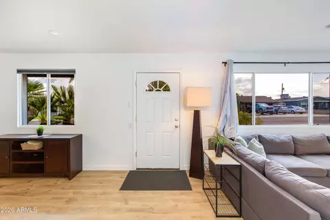 Entry Way - 332 E Taylor St, Tempe, AZ 85288 photo 1 of 2