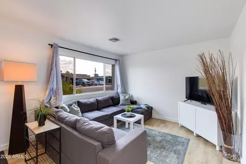 Living - 332 E Taylor St, Tempe, AZ 85288 photo 1 of 3