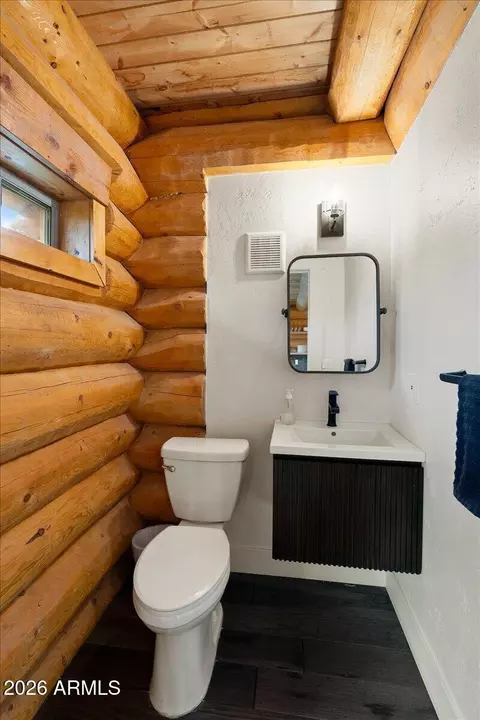 Bath - 3172 N Jan Trl, Pine, AZ 85544 photo 1 of 5