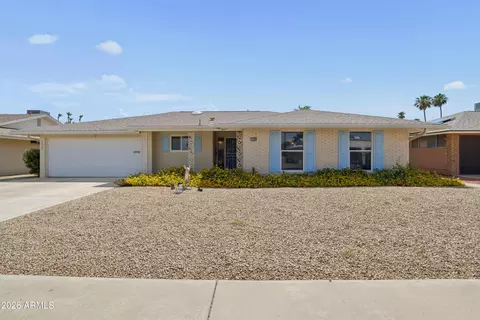 10906 W Roundelay Cir S, Sun City, AZ 85351