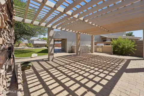Exterior - 2521 E Dublin Ct, Gilbert, AZ 85295 photo 8 of 11