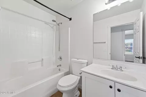 Bath - 2521 E Dublin Ct, Gilbert, AZ 85295 photo 4 of 4