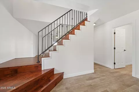 Entry Way - 2521 E Dublin Ct, Gilbert, AZ 85295 photo 1 of 3