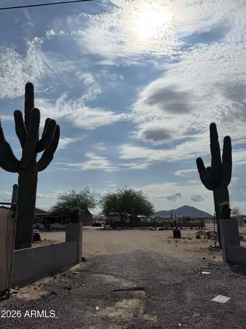 6994 N Maple St, Maricopa, AZ 85139
