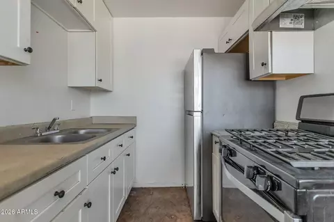 Kitchen - 110 N 33rd Ave, Phoenix, AZ 85009 photo 3 of 4