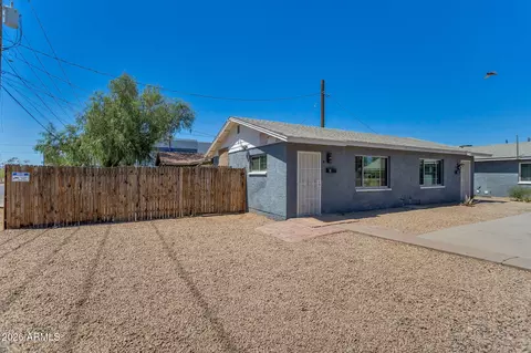 Exterior - 110 N 33rd Ave, Phoenix, AZ 85009 photo 4 of 5